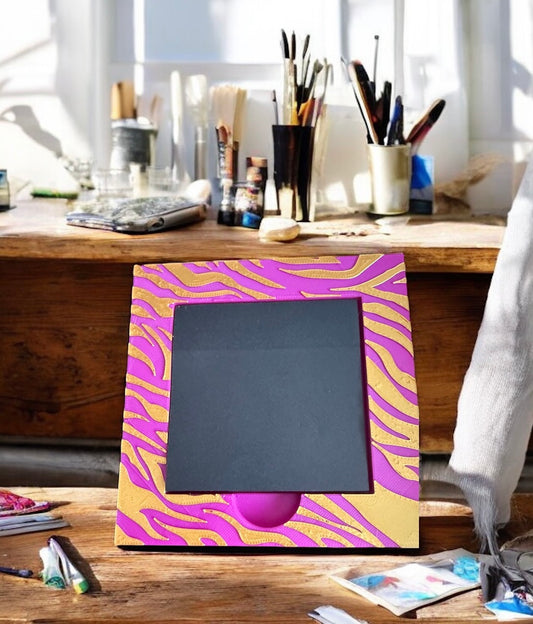 Zebra Print Sticky Note Holder (With Tab) STL File Zebra Print Sticky Note Holder (With Tab) STL File