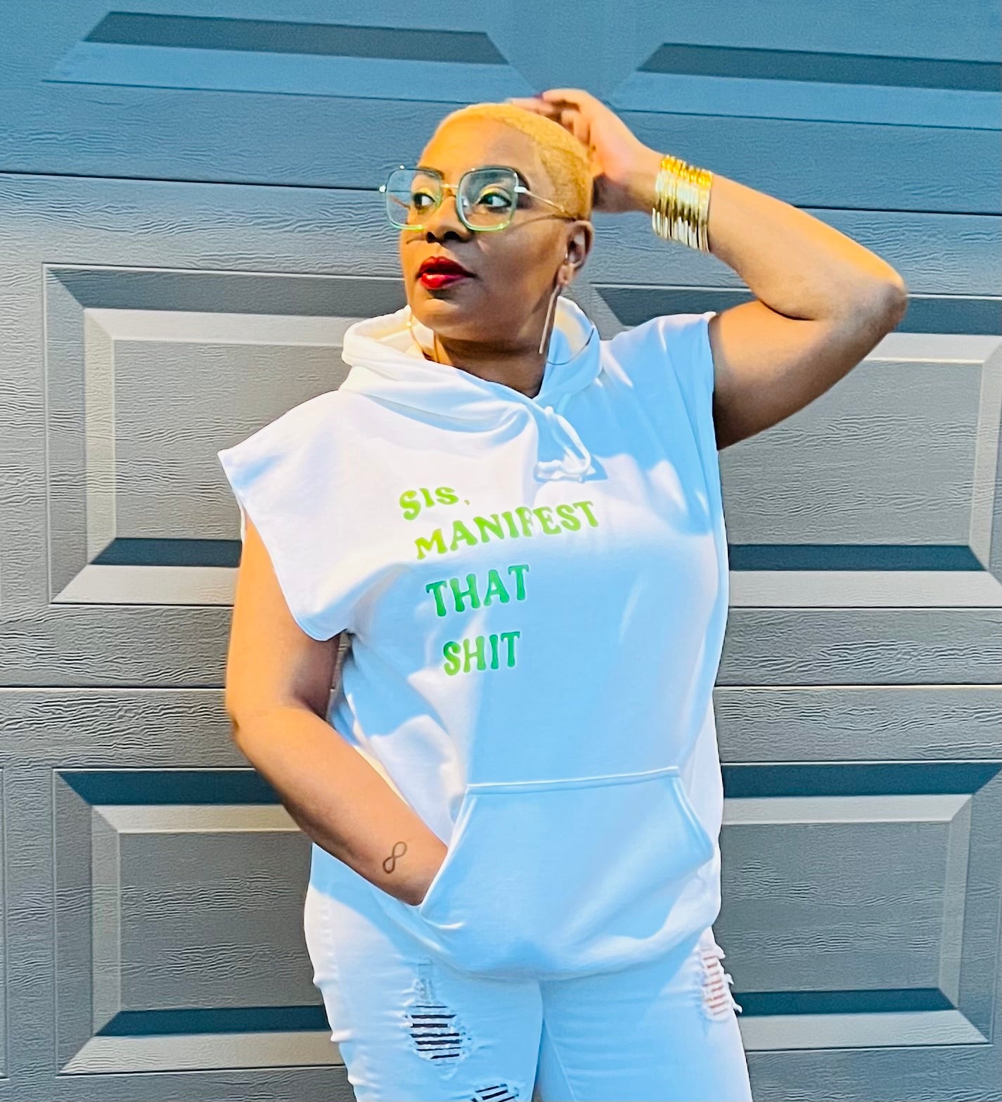 Sis, Manifest That Shit Sweatshirt (Unisex)